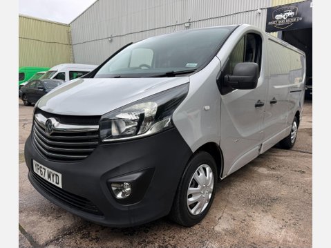 Vauxhall Vivaro 1.6 CDTi 2900 Sportive Panel Van 5dr Diesel Manual L2 H1 Euro 6 (120 ps) 6