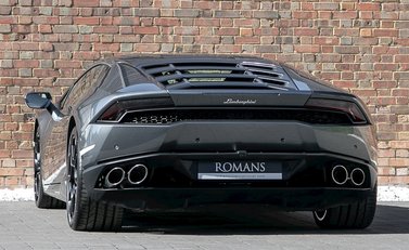 Lamborghini Huracan LP610-4 3
