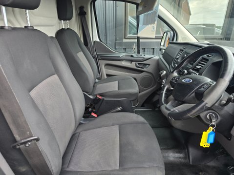 Ford Transit Custom 320 BASE P/V L1 H1 10