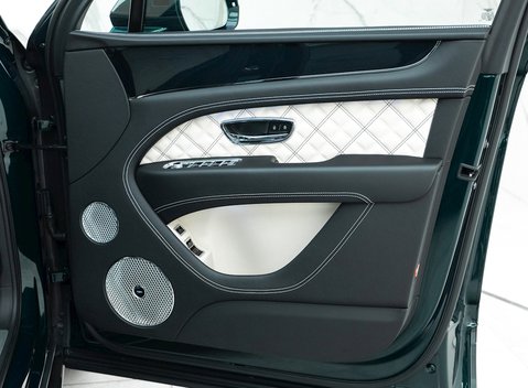 Bentley Bentayga V8 First Edition 22