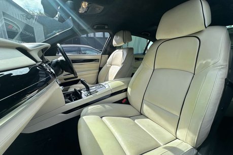 BMW 7 Series 3.0 730Ld SE Exclusive Saloon 4dr Diesel Auto Euro 5 (s/s) (258 ps) 25