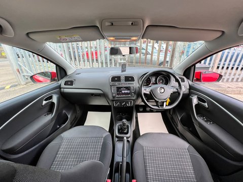 Volkswagen Polo SE 27