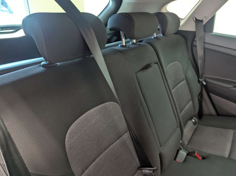 Hyundai TUCSON 1.6 Tucson SE Nav GDi 2WD 5dr 49