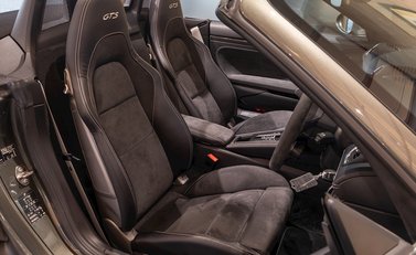 Porsche 718 Boxster GTS 4.0 10