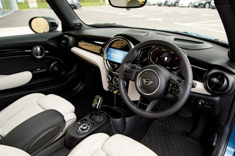 Mini Hatch COOPER S LEVEL 3