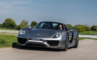 Porsche 918 Spyder 4