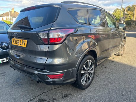 Ford Kuga ST-LINE 7