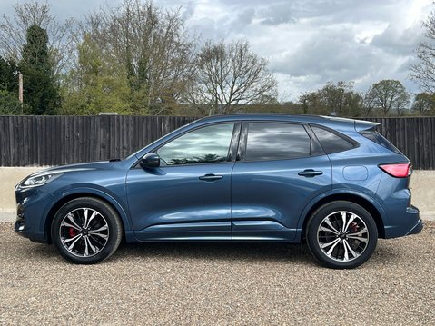 Ford Kuga ST-LINE X EDITION 6