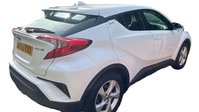 Toyota C-HR 1.8 VVT-h Icon SUV 5dr Petrol Hybrid CVT Euro 6 (s/s) (122 ps) 4
