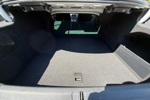 Volkswagen CC R LINE TDI DSG BMT - PANORAMIC SUNROOF - XENONS -ULEZ -DCC -ELECTRIC BLIND 56