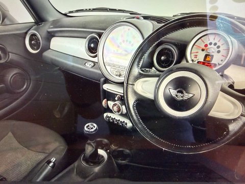 Mini Convertible 1.6 One 2dr 3