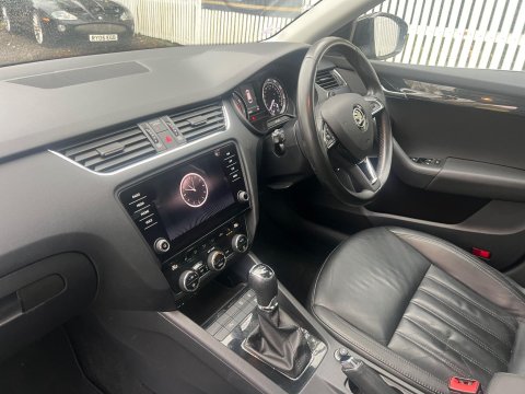 Skoda Octavia SE L TSI DSG 53