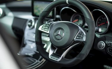 Mercedes-Benz C Class C63 S Estate 11