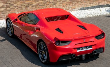 Ferrari 488 Spider 11