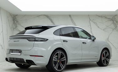 Porsche Cayenne GTS Coupe 3