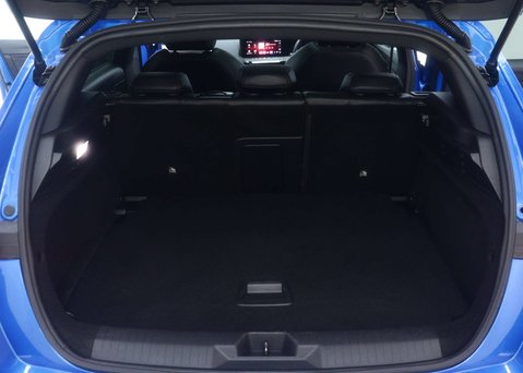 Vauxhall Astra 1.2 Astra Ultimate Turbo Auto 5dr 50