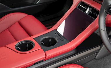 Porsche Taycan Turbo S 25