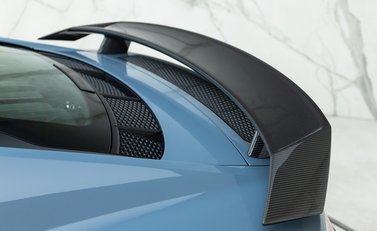 Audi R8 V10 Performance Carbon Black 24