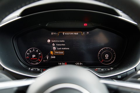 Audi TT TFSI S LINE 22