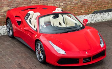 Ferrari 488 Spider 8