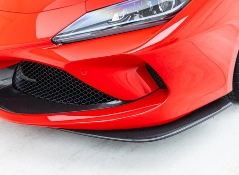 Ferrari F8 Spider 27