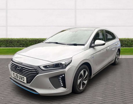 Hyundai IONIQ 1.6 IONIQ Premium SE FHEV Semi-Auto 5dr 4