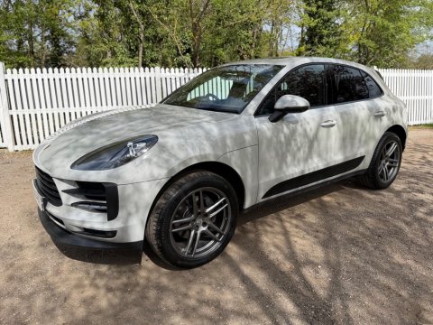 Porsche Macan PDK 4