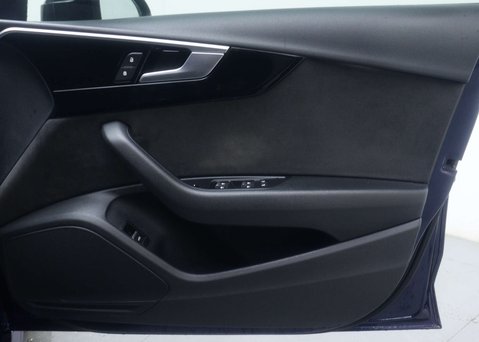 Audi A4 2.0 A4 Black Edition 35 TFSI Semi-Auto 4dr 49