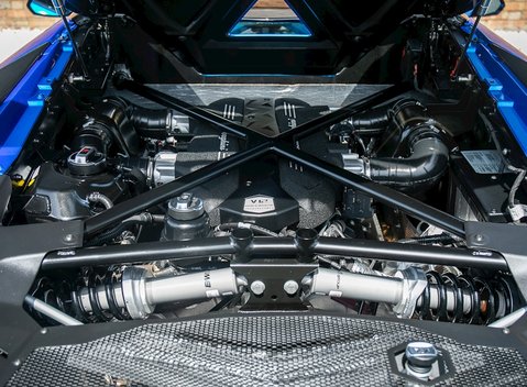 Lamborghini Aventador SV LP750-4 Roadster 35