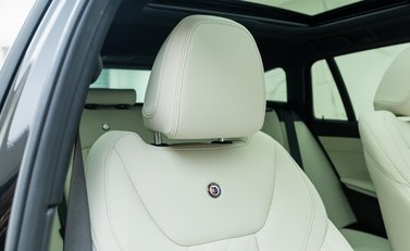 BMW Alpina B3 Touring 12