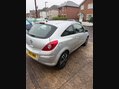 Vauxhall Corsa 1.4 16V Exclusiv Auto Euro 5 3dr (A/C) 8
