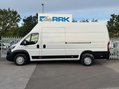 Peugeot Boxer 2.2 BlueHDi 435 Professional Premium + Panel Van 5dr Diesel Manual L4 H3 Eu 5