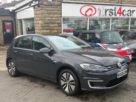 Volkswagen Golf E-GOLF