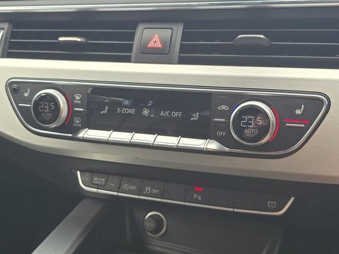 Audi A4 AVANT TDI S LINE 24