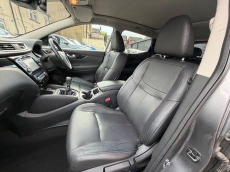 Nissan Qashqai TEKNA DIG-T 13