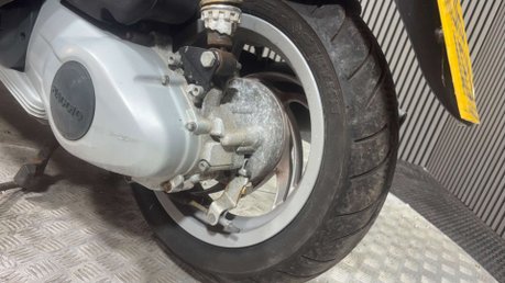 Piaggio Fly 2015 ONLY 8K RUNNING PROJECT SCOOTER SPARES OR REPAIR 125CC 16