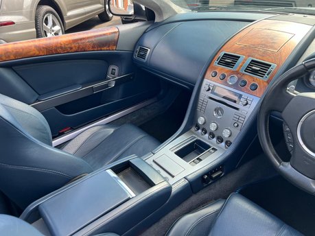 Aston Martin DB9 5.9 V12 Volante 2dr Petrol Seq (EU4) (394 g/km, 450 bhp) 30