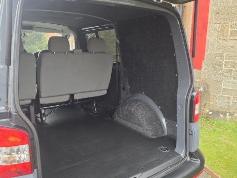 Volkswagen Transporter T30 TDI KOMBI STARTLINE 12