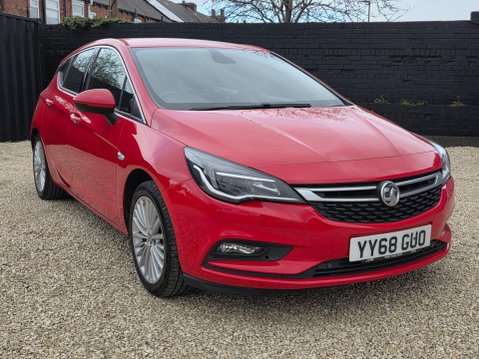 Vauxhall Astra 1.0i Turbo ecoTEC Elite Nav Euro 6 (s/s) 5dr 1