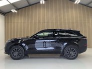 Land Rover Range Rover Velar 3.0 Range Rover Velar R-Dynamic HSE D300 Auto 4WD 5dr 17