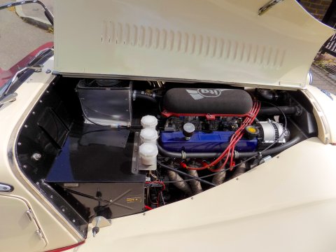 Morgan Plus 8 5.0 Sports 74