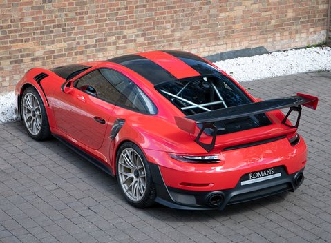 Porsche 911 (991) GT2 RS 9