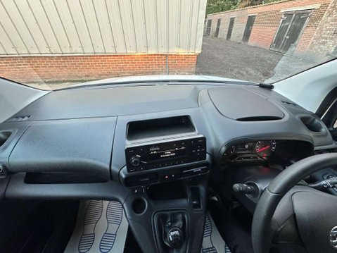 Vauxhall Combo 1.6 Turbo D 2300 Edition L2 H1 Euro 6 (s/s) 6dr 22