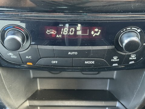 Suzuki Vitara 1.4 Boosterjet SZ5 5dr Auto 28