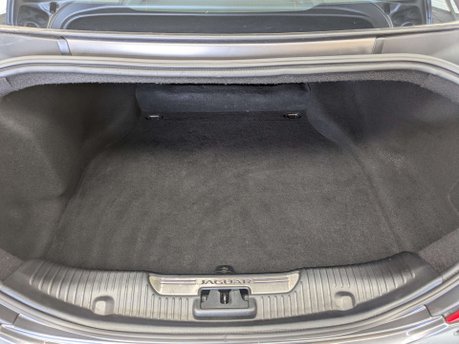 Jaguar XJ 3.0 XJ Portfolio V6 D Auto 4dr 27