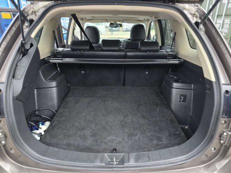 Mitsubishi Outlander 2.0h 12kWh GX4h SUV 5dr Petrol Plug-in Hybrid CVT 4WD Euro 6 (s/s) (200 ps) 30