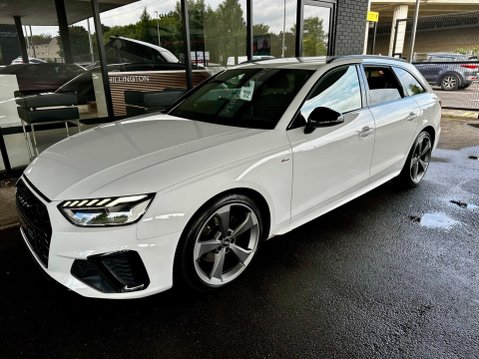 Audi A4 2.0 TDI 35 Black Edition S Tronic Euro 6 (s/s) 5dr 8