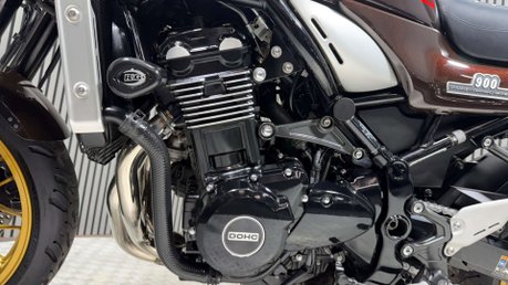 Kawasaki Z900 50TH ANNIVERSARY 2022 6K MOT OCTOBER 2027 900CC 18