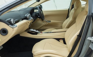 Ferrari F12 Berlinetta 17