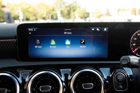 Mercedes-Benz CLA Class CLA 180 SPORT EXECUTIVE 24